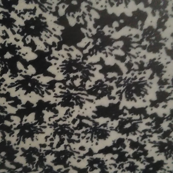 Fit and flare dress - Picture 2 of 3